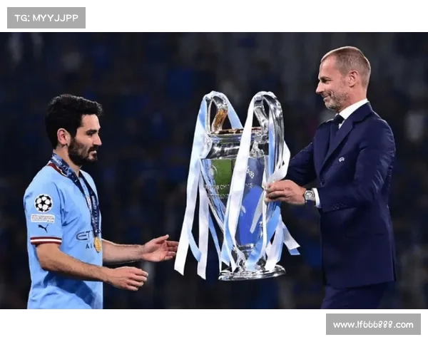 凌晨3点欧冠温情对决 34岁巨星回归瓜帅称其为世界第二核心